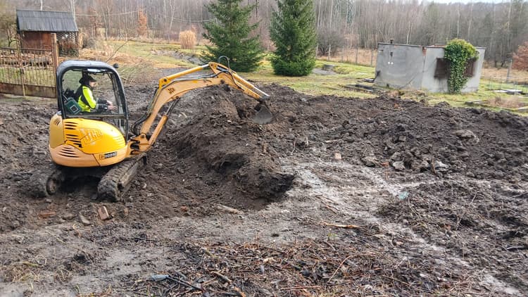 Výstavba základové desky kompostárny Nové Sedlo-Loučky rok realizace 2025 - Jiří Nesměrák | jinex.cz
