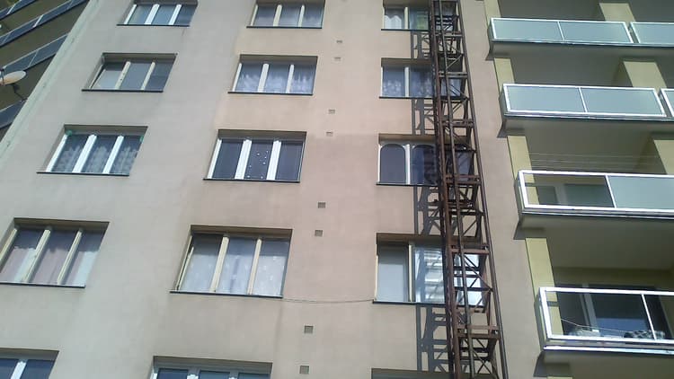 1. ukázka Služba rekonstrukce fasád a lodžií - Jinex.cz | Jiří Nesměrák