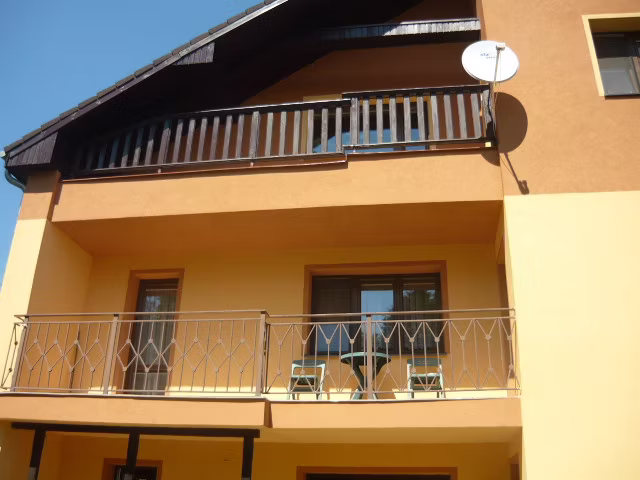 10. ukázka Služba rekonstrukce fasád a lodžií - Jinex.cz | Jiří Nesměrák