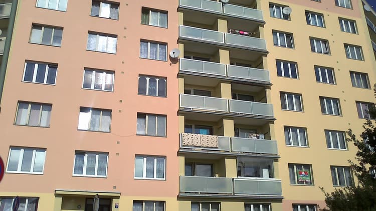 2. ukázka Služba rekonstrukce fasád a lodžií - Jinex.cz | Jiří Nesměrák