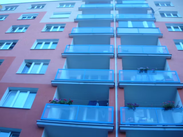 8. ukázka Služba rekonstrukce fasád a lodžií - Jinex.cz | Jiří Nesměrák