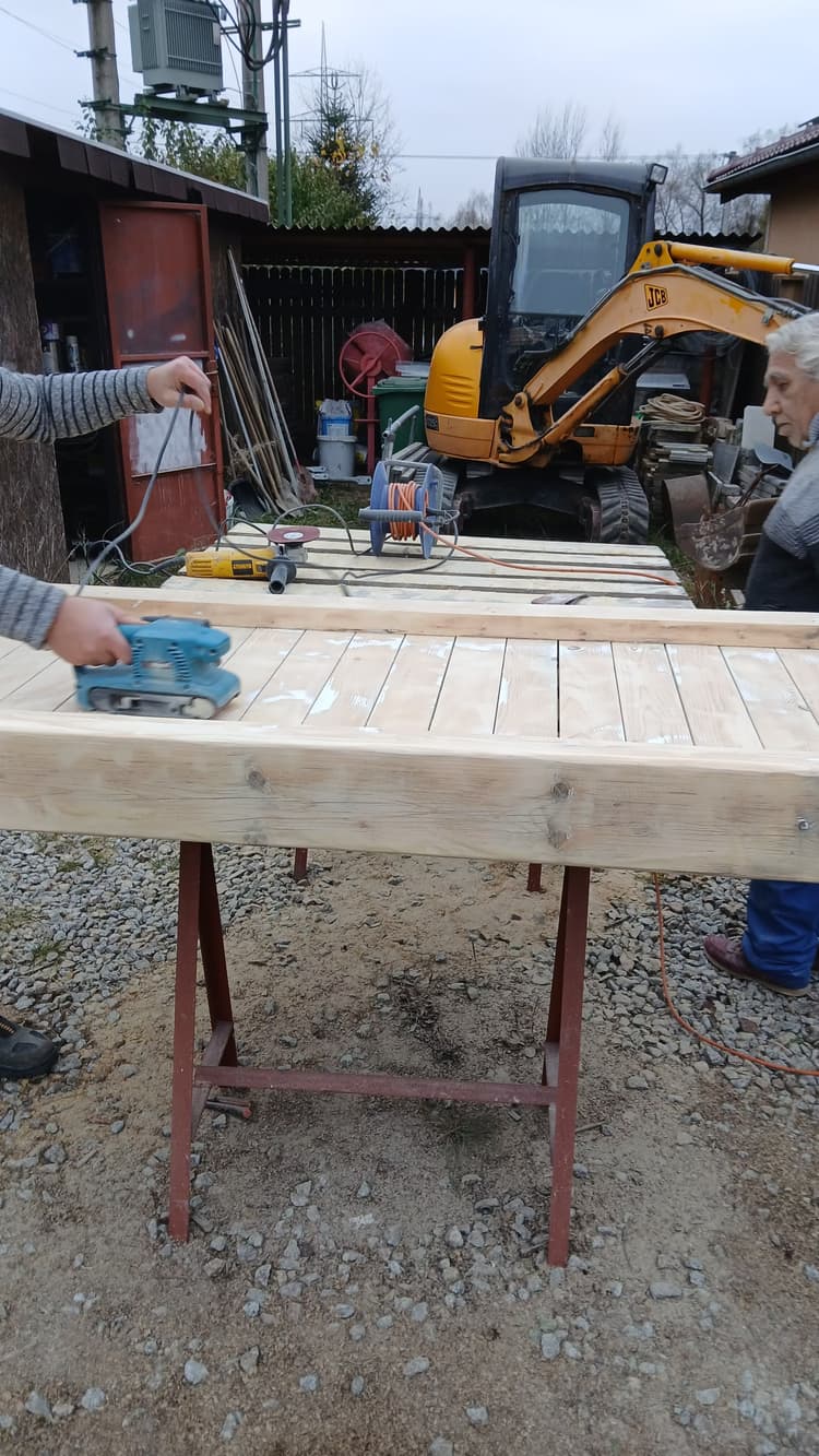 2. ukázka Služba stavební a zamečnické konstrukce - Jinex.cz | Jiří Nesměrák