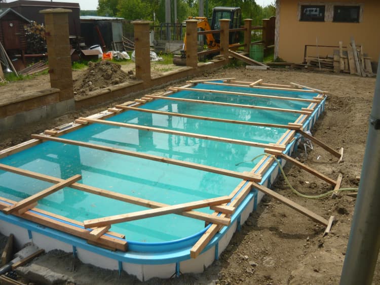 14. ukázka Služba výkopové práce - Jinex.cz | Jiří Nesměrák