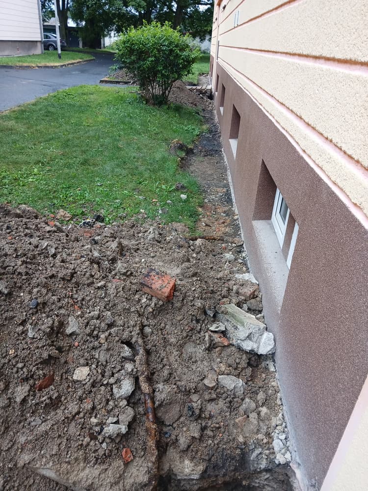 4. ukázka Služba výkopové práce - Jinex.cz | Jiří Nesměrák